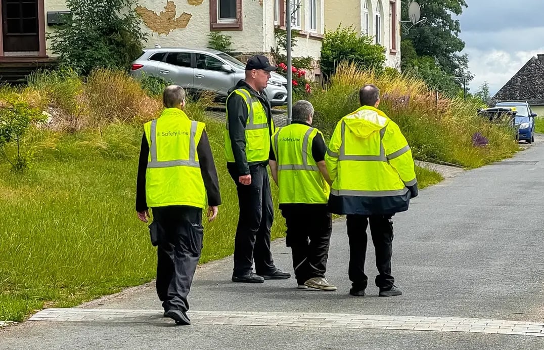 Safety_Line_Sicherheit_Service_Event_Dienstkleidung