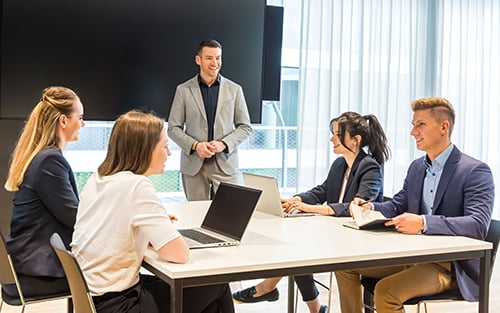 Safety Line Teammeeting mit CEO Matthias Herteux